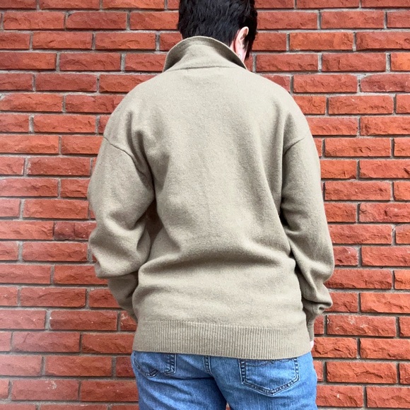 Wool Playboy collared pullover - Picture 6 of 7